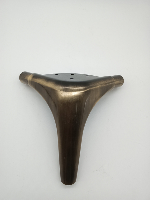 Accesorios de ferretería para muebles, patas de sofá de aleación de Zinc pulido con revestimiento de Metal, patas de cama, patas de silla, patas de mesa de centro 