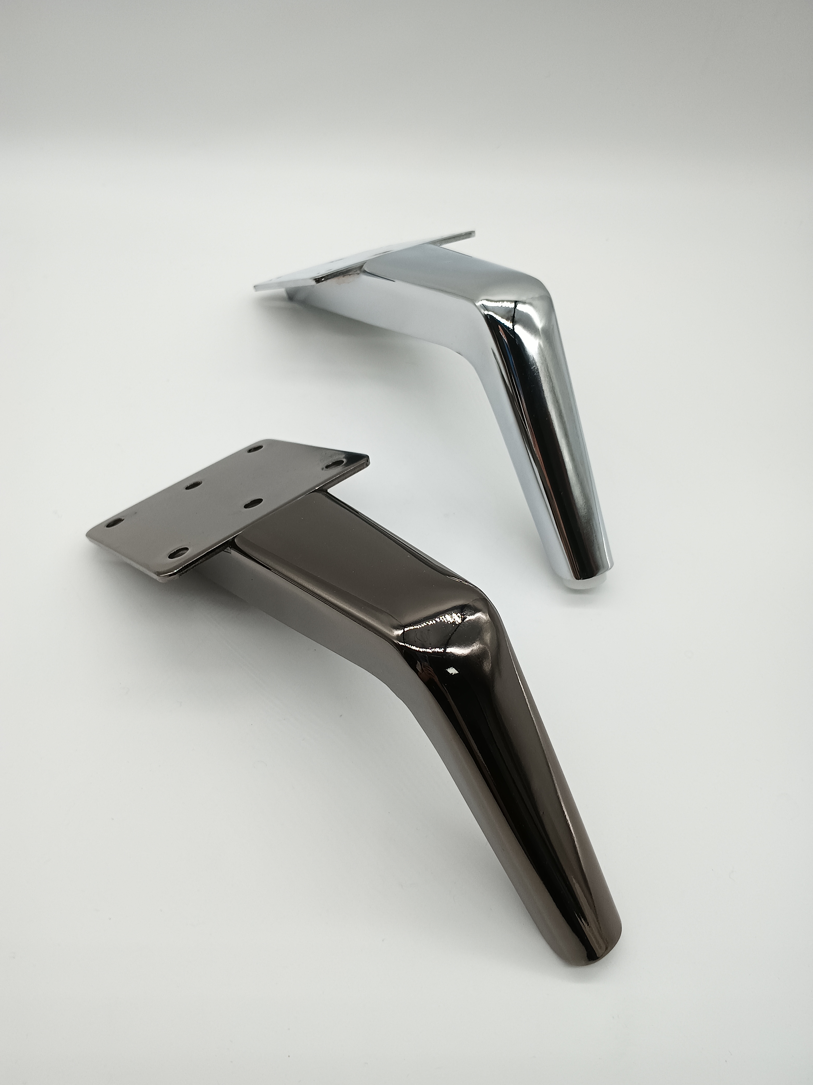 Patas de sofá de muebles cromados de mesa de gabinete cónico de metal de alta calidad