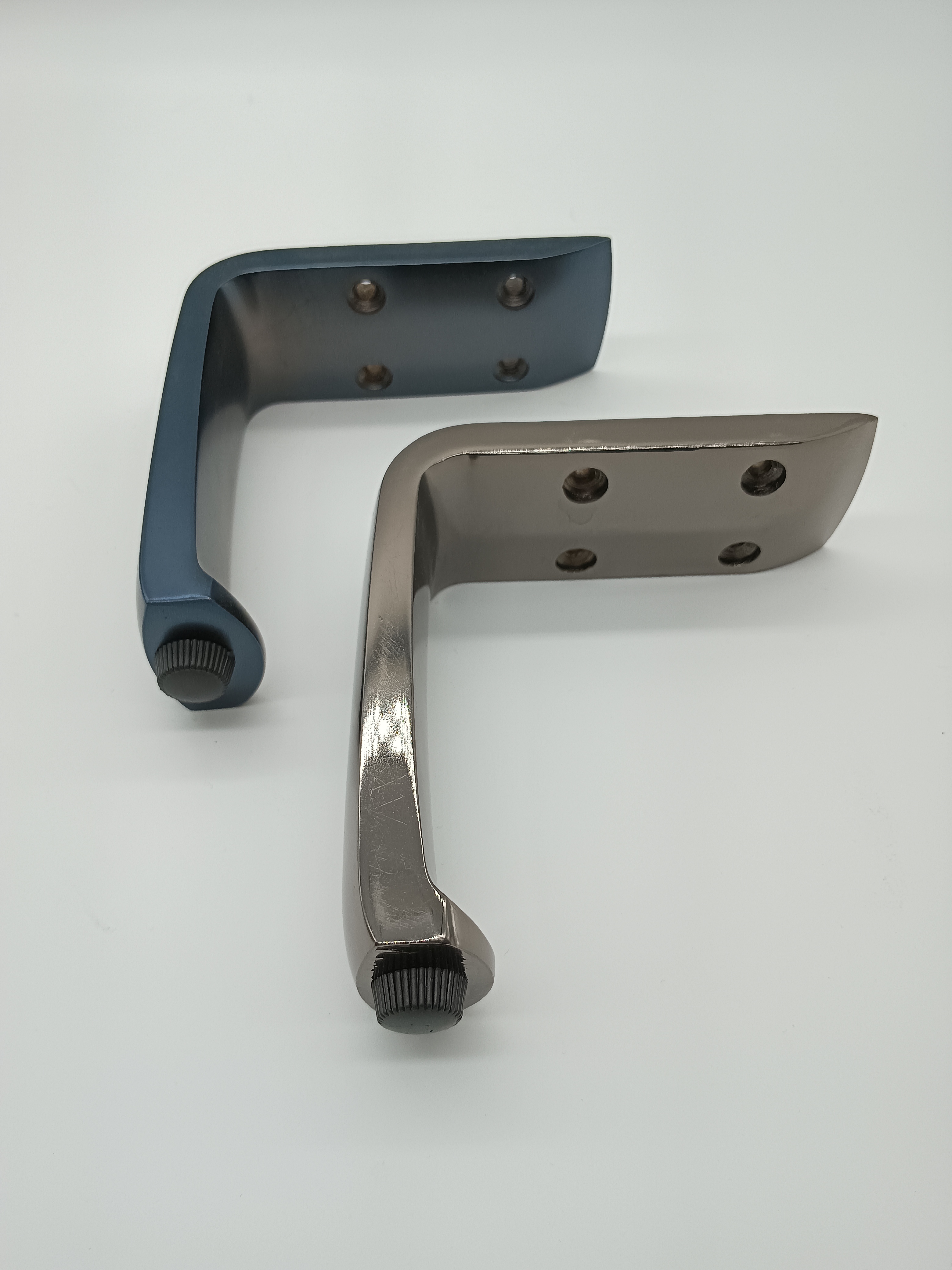 Patas de sofá de lujo cónicas modernas, mueble de cama cromado dorado, soporte de muebles de Metal, patas de acero para camas y sofás, Material de hierro