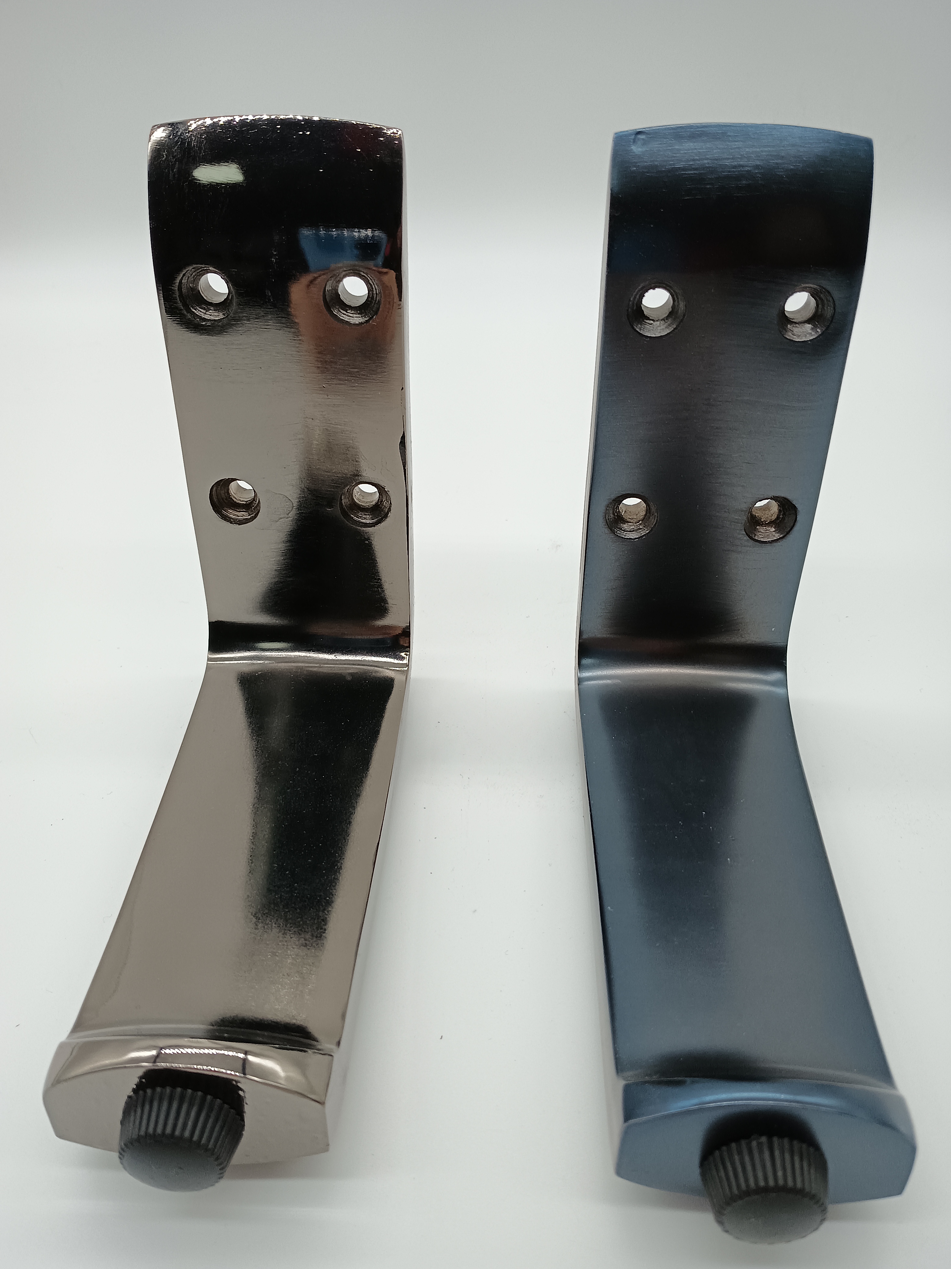 Patas de sofá de lujo cónicas modernas, mueble de cama cromado dorado, soporte de muebles de Metal, patas de acero para camas y sofás, Material de hierro