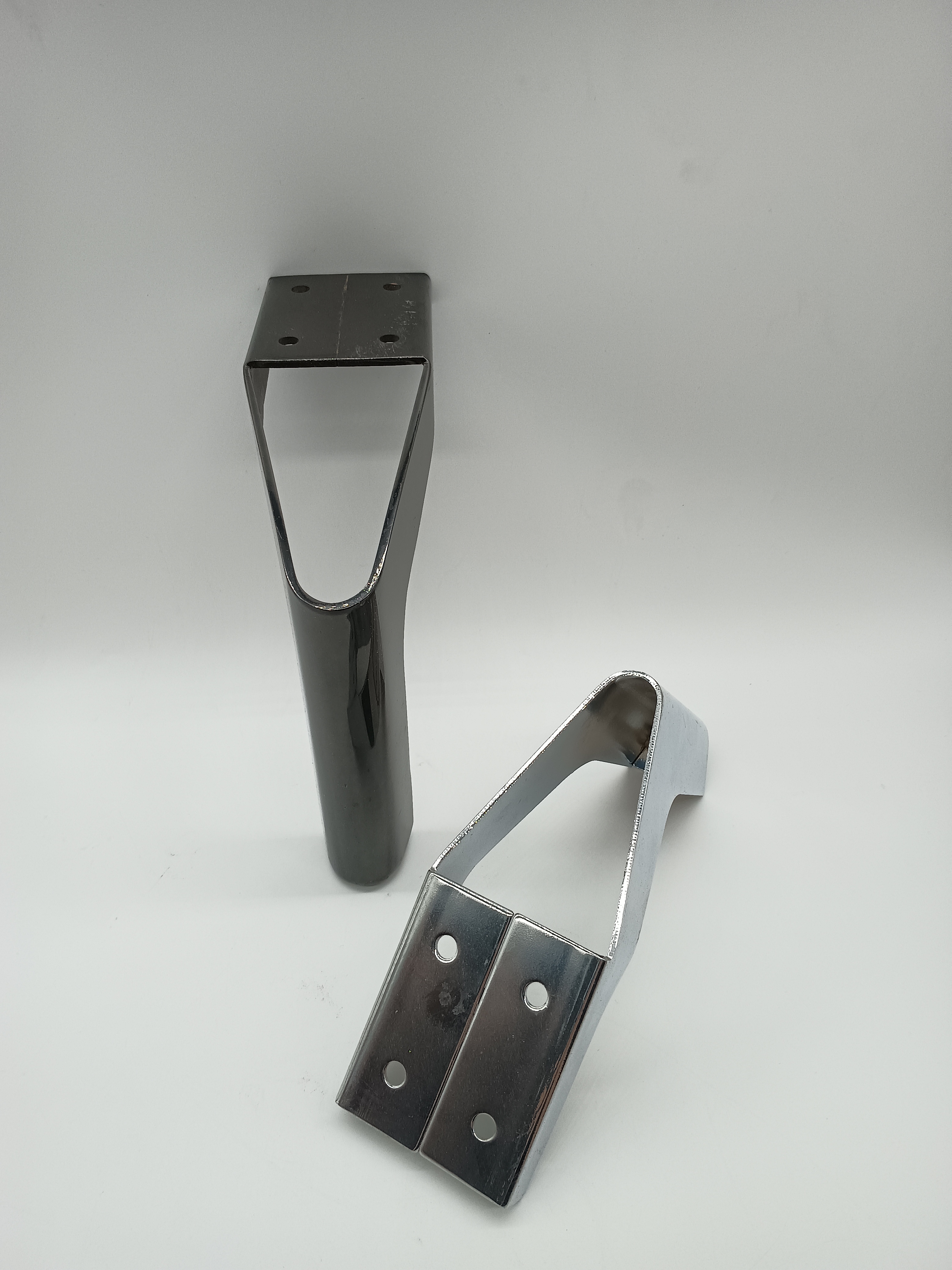 Patas de sofá de lujo de muebles cónicos modernos de metal personalizado de fábrica